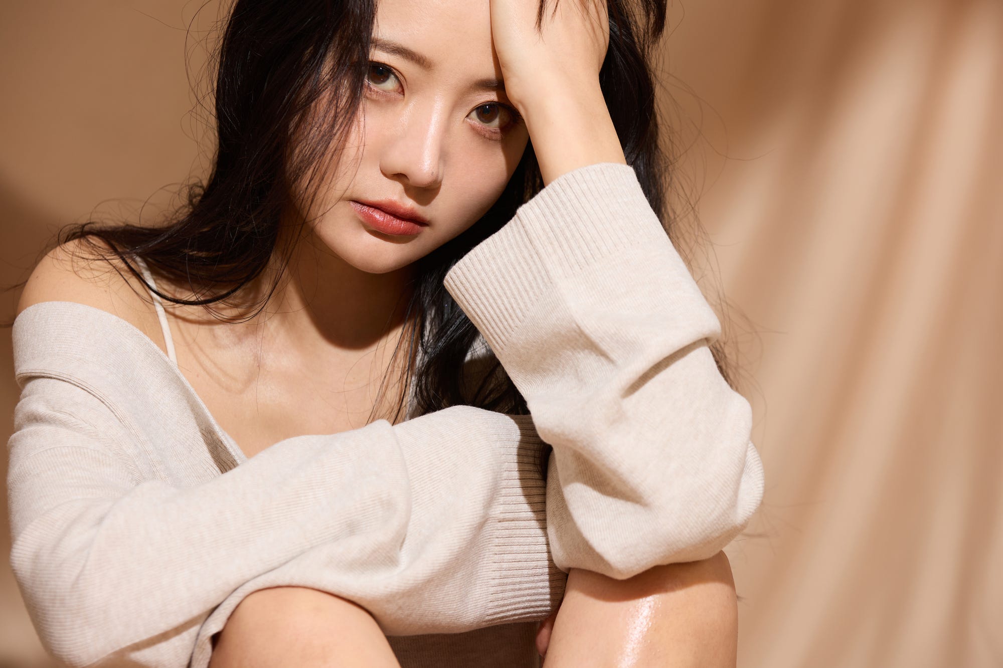 胸が横流れする原因とは？