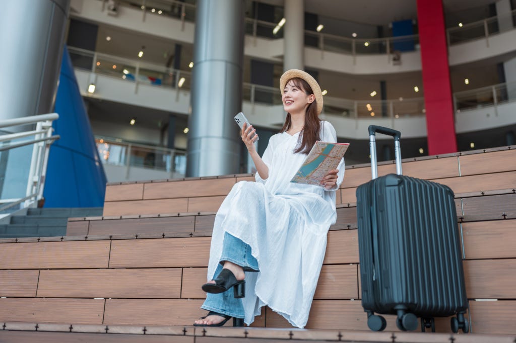 旅行　女性
